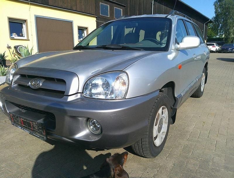 Silber Gebraucht 2006 Hyundai Santa Fe GLS SUV | 1.950 € (Superpreis) - Bild 1/4