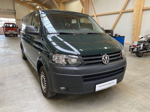 Gebraucht VW T5 140 PS (102 kW) 2015 Grün Van