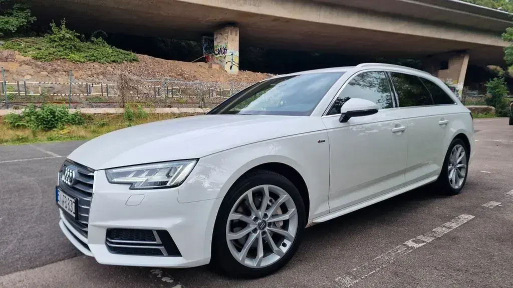 Gebraucht Audi A4 Design 218 PS (160 kW) 2018 Weiß Kombi