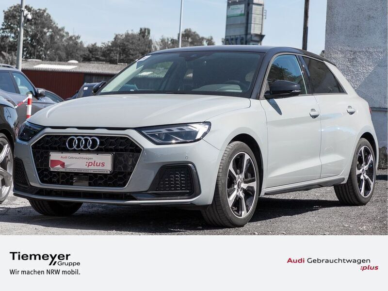 Grau Gebraucht 2021 Audi A1 Sportback Advanced Kleinwagen | 21.720 € (Etwas zu teuer) - Bild 1/4