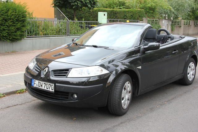 Gebraucht Renault Mégane Cabriolet 112 PS (82 kW) 2007 Schwarz metallic Cabrio