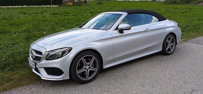 Silber Gebraucht 2017 Mercedes C180 AMG line Cabrio | 32.000 € - Bild 1/4
