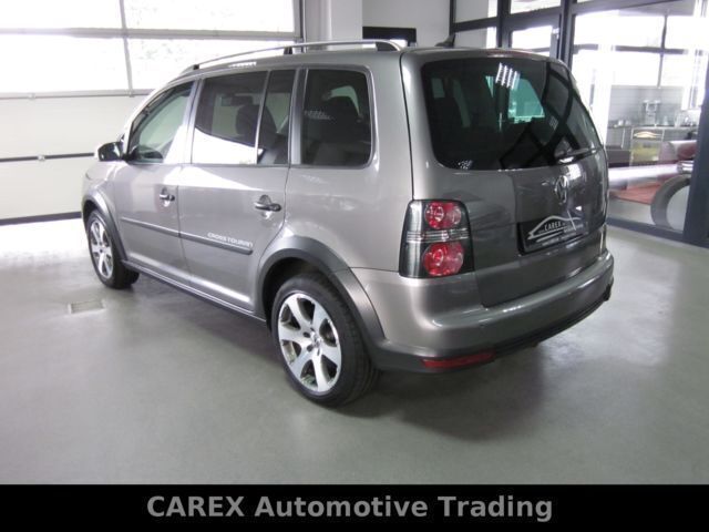 Gebraucht VW Touran Cross 170 PS (125 kW) 2008 Grau metallic Van / Kleinbus