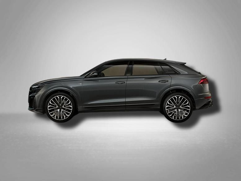 Gebraucht Audi Q8 S-Line 286 PS (210 kW) 2025 Daytonagrau perleffekt SUV