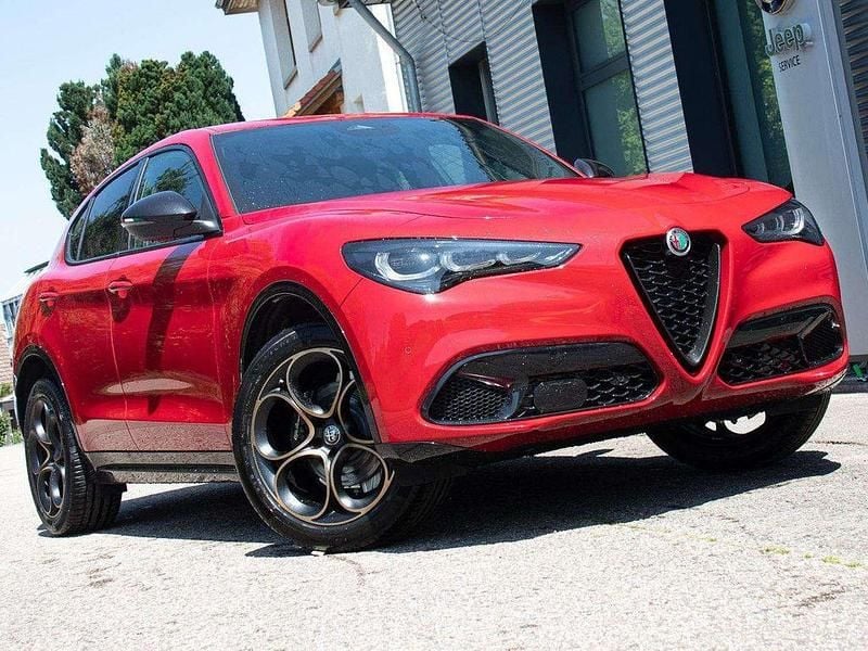 Rosso alfa, uni Neu 2025 Alfa Romeo Stelvio SUV | 71.790 € - Bild 1/4
