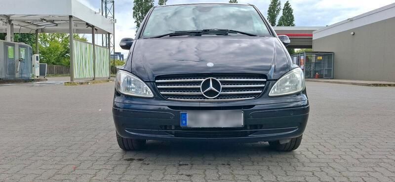 Schwarz Gebraucht 2009 Mercedes Viano Van / Kleinbus | 13.500 € (Guter Preis) - Bild 1/4