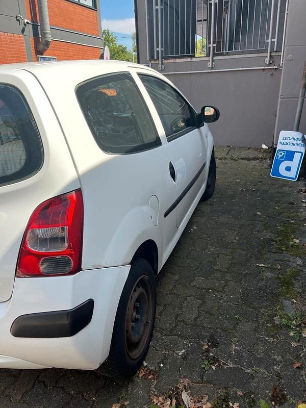 Weiß Gebraucht 2010 Renault Twingo Kleinwagen | 1.500 € - Bild 1/4