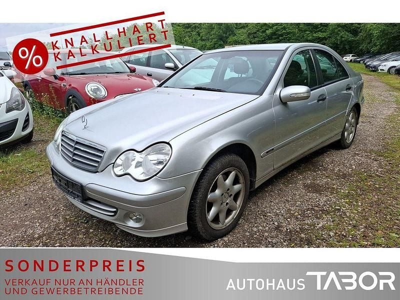 Brillantsilber metalliclack Gebraucht 2005 Mercedes C240 Limousine | 2.485 € (Guter Preis) - Bild 1/4