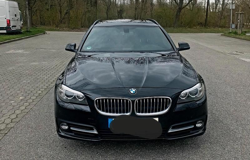 Schwarz Gebraucht 2016 BMW 525 Kombi | 12.399 € (Fairer Preis) - Bild 1/4