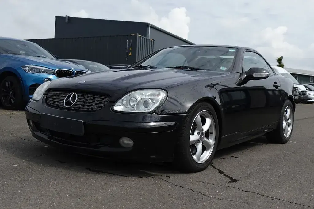 Gebraucht Mercedes SLK320 218 PS (160 kW) 2000 Schwarz Cabrio