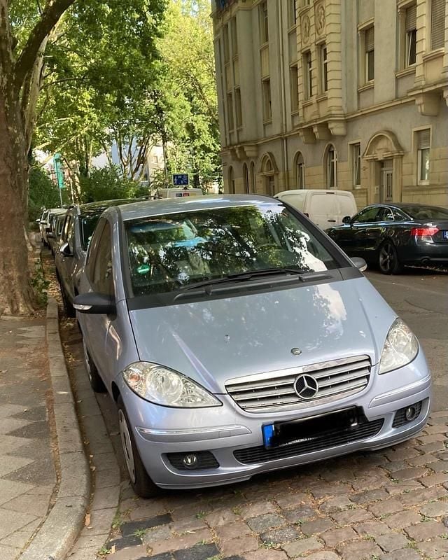 Andere außenfarben Gebraucht 2007 Mercedes A170 Kleinwagen | 3.300 € (Fairer Preis) - Bild 1/4