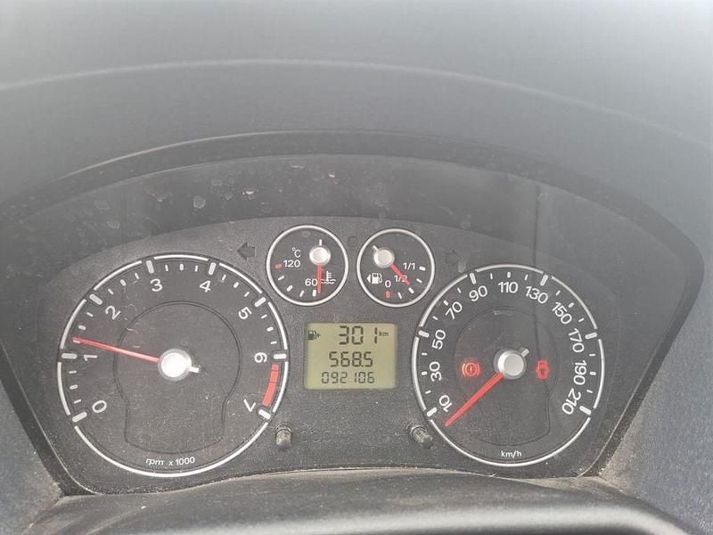 Gebraucht Ford Fusion 102 PS (75 kW) 2007 Blau Kleinwagen