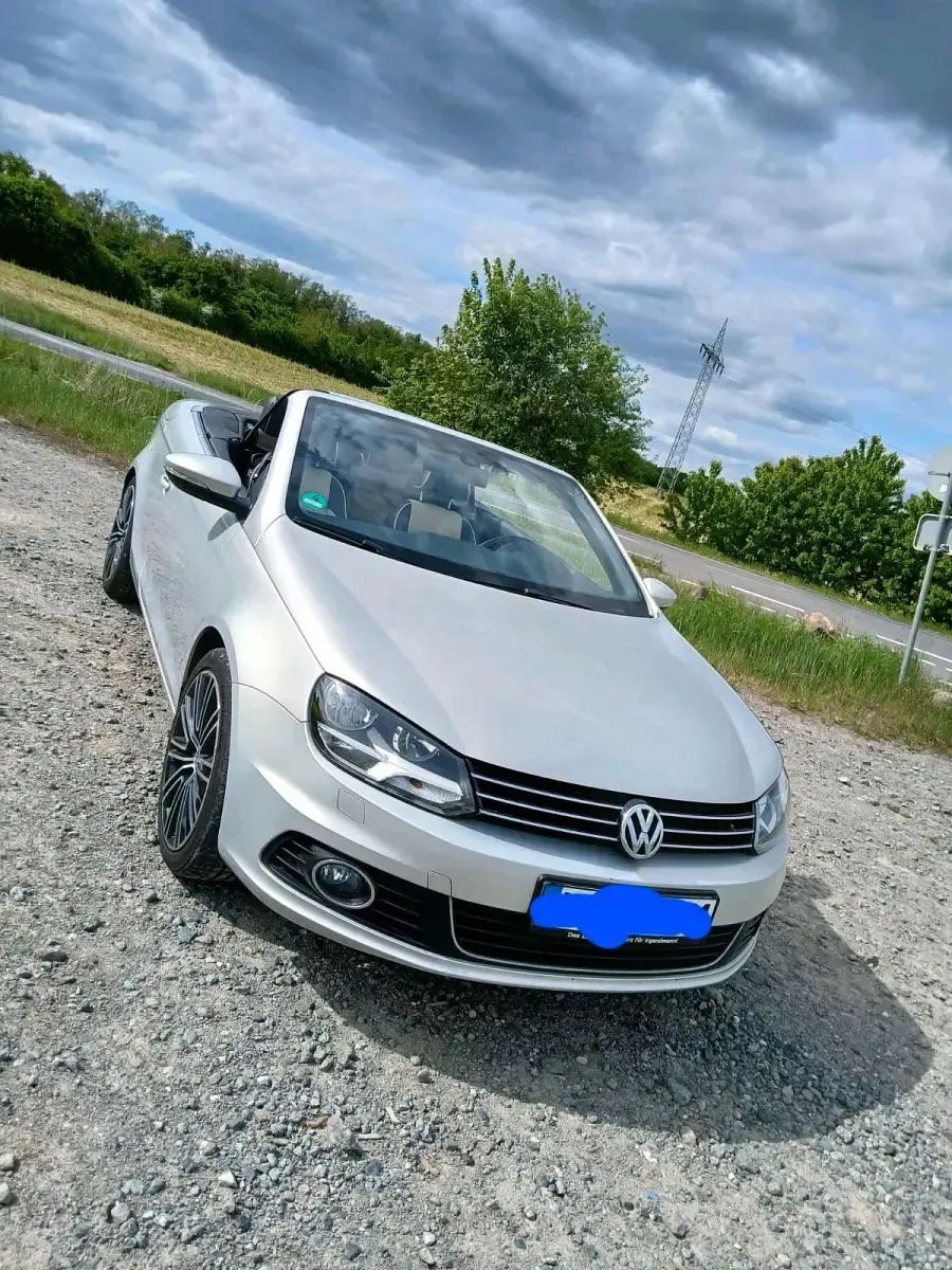Gebraucht VW Eos 140 PS (102 kW) 2014 Silber Cabrio