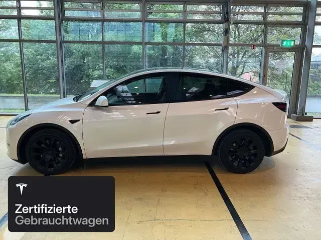 Occasion Tesla Model Y Long Range AWD 258 kW (351 ch) 2023 Blanc SUV