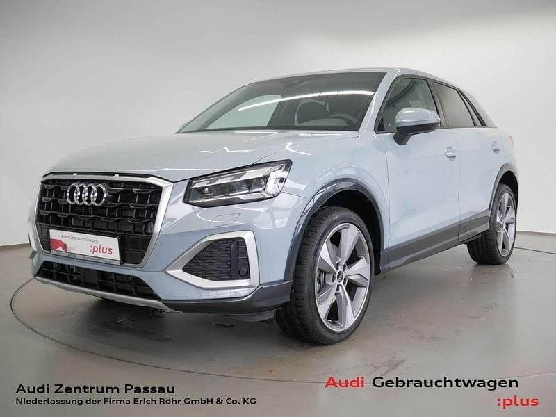 Pfeilgrau perleffekt Gebraucht 2024 Audi Q2 Advanced Plus SUV | 32.490 € (Fairer Preis) - Bild 1/4