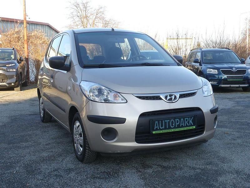 Gebraucht Hyundai i10 Style 77 PS (56 kW) 2009 Beige Kleinwagen