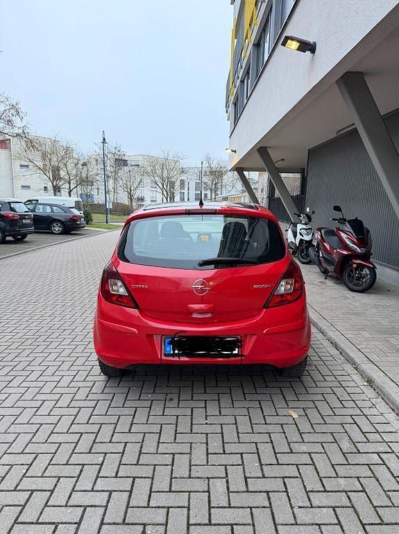 Gebraucht Opel Corsa Innovation 75 PS (55 kW) 2009 Rot Limousine