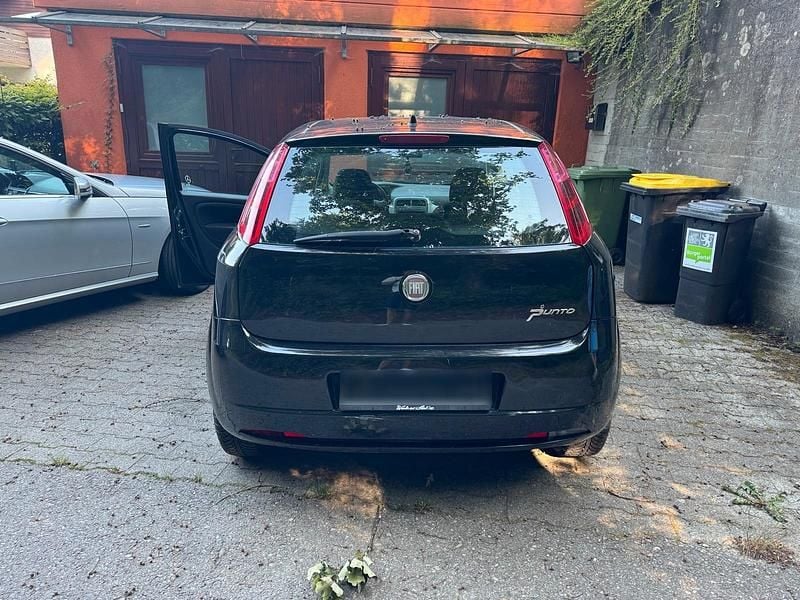Gebraucht Fiat Punto 2010 Schwarz Kleinwagen
