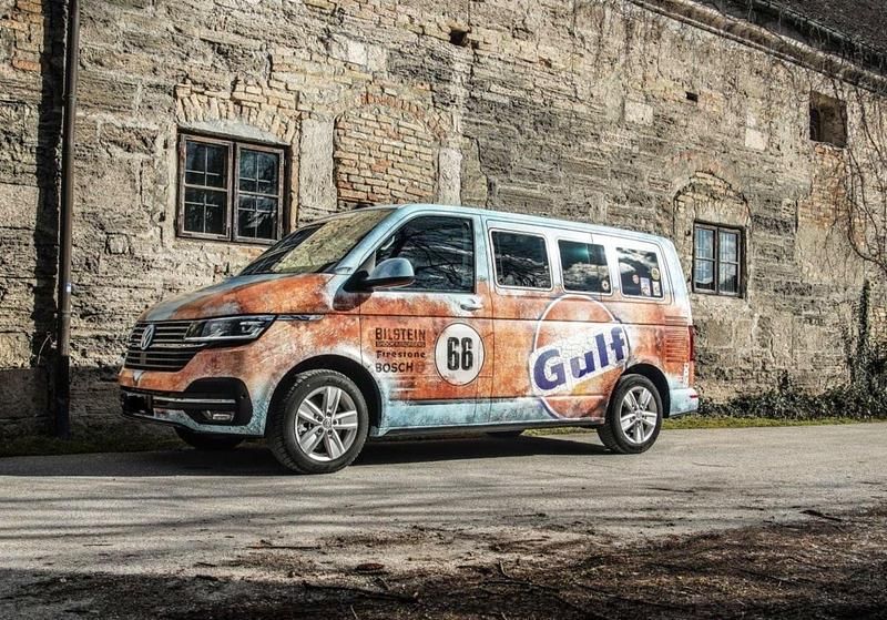 Grau Gebraucht 2021 VW T6.1 Generation Six Van | 56.500 € (Guter Preis) - Bild 1/4