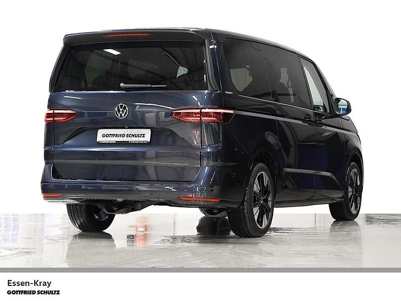 Neu VW Multivan 150 PS (110 kW) 2026 Blau Van