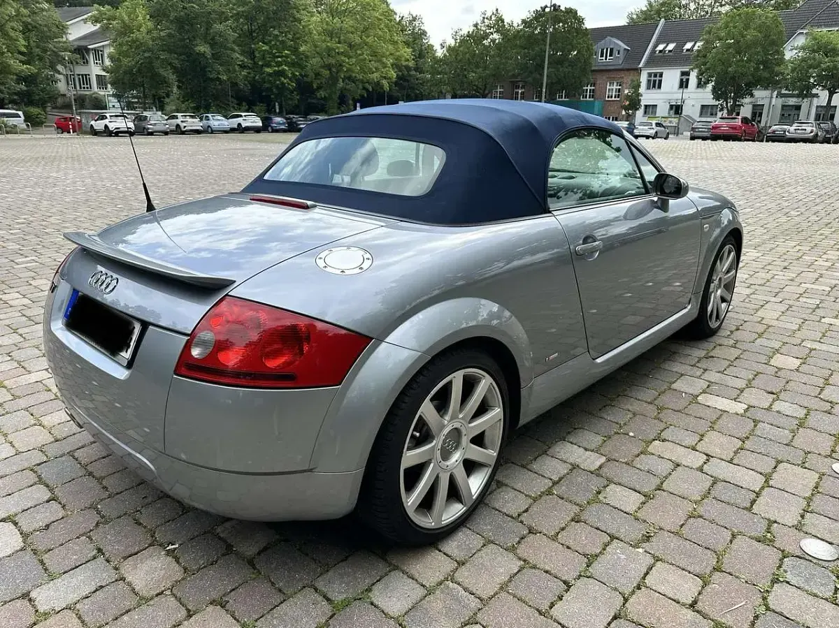 Gebraucht Audi TT Roadster 179 PS (131 kW) 2003 Blau Cabrio