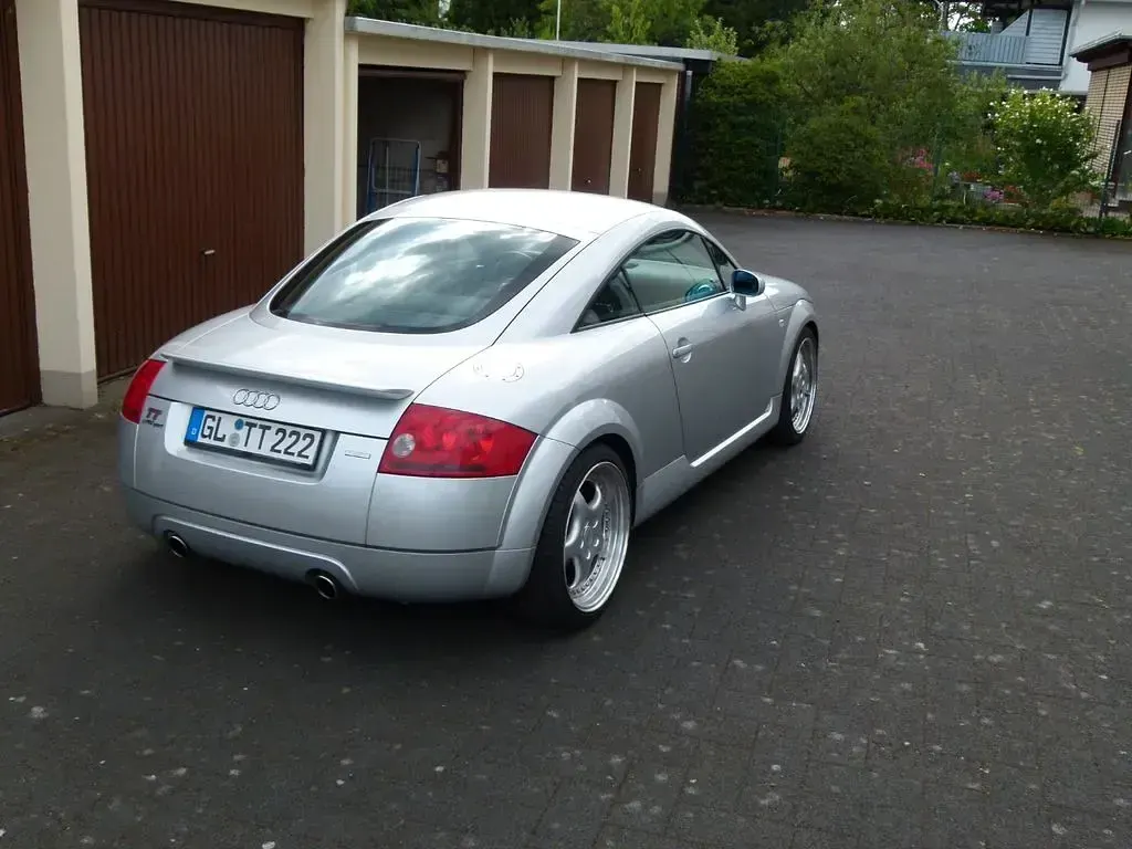 Gebraucht Audi TT Sport 225 PS (165 kW) 1999 Silber Coupé
