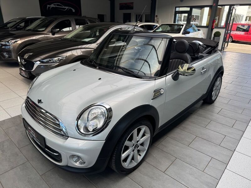 Silber Gebraucht 2012 Mini Cooper Cabriolet Cabrio | 10.900 € (Fairer Preis) - Bild 1/4