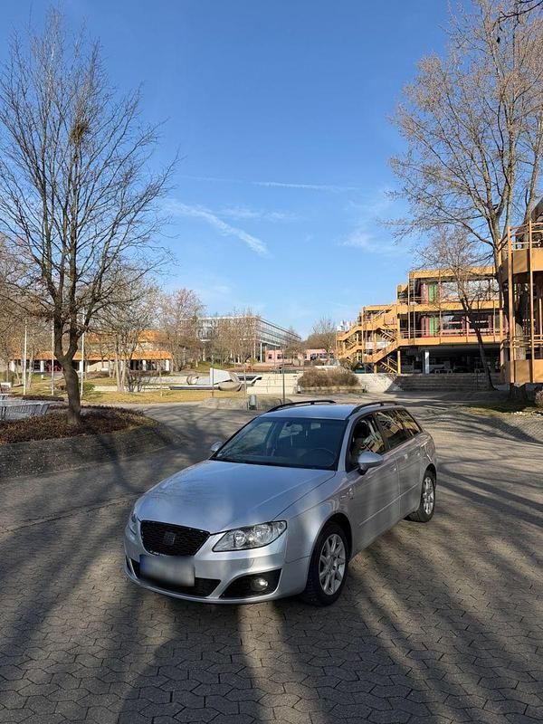 Gebraucht Seat Exeo Ecomotive 143 PS (105 kW) 2012 Silber Kombi