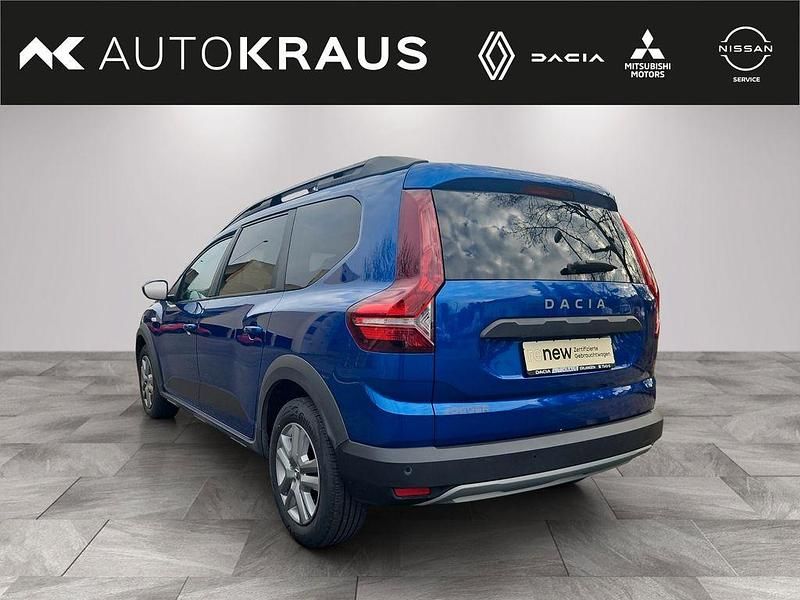 Gebraucht Dacia Jogger 101 PS (74 kW) 2022 Blau Van / Kleinbus