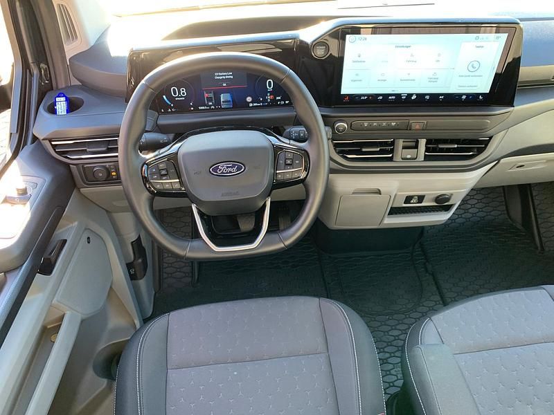 Gebraucht Ford Transit Custom Limited 170 PS (125 kW) 2025 Obsidianschwarz metallic Limousine