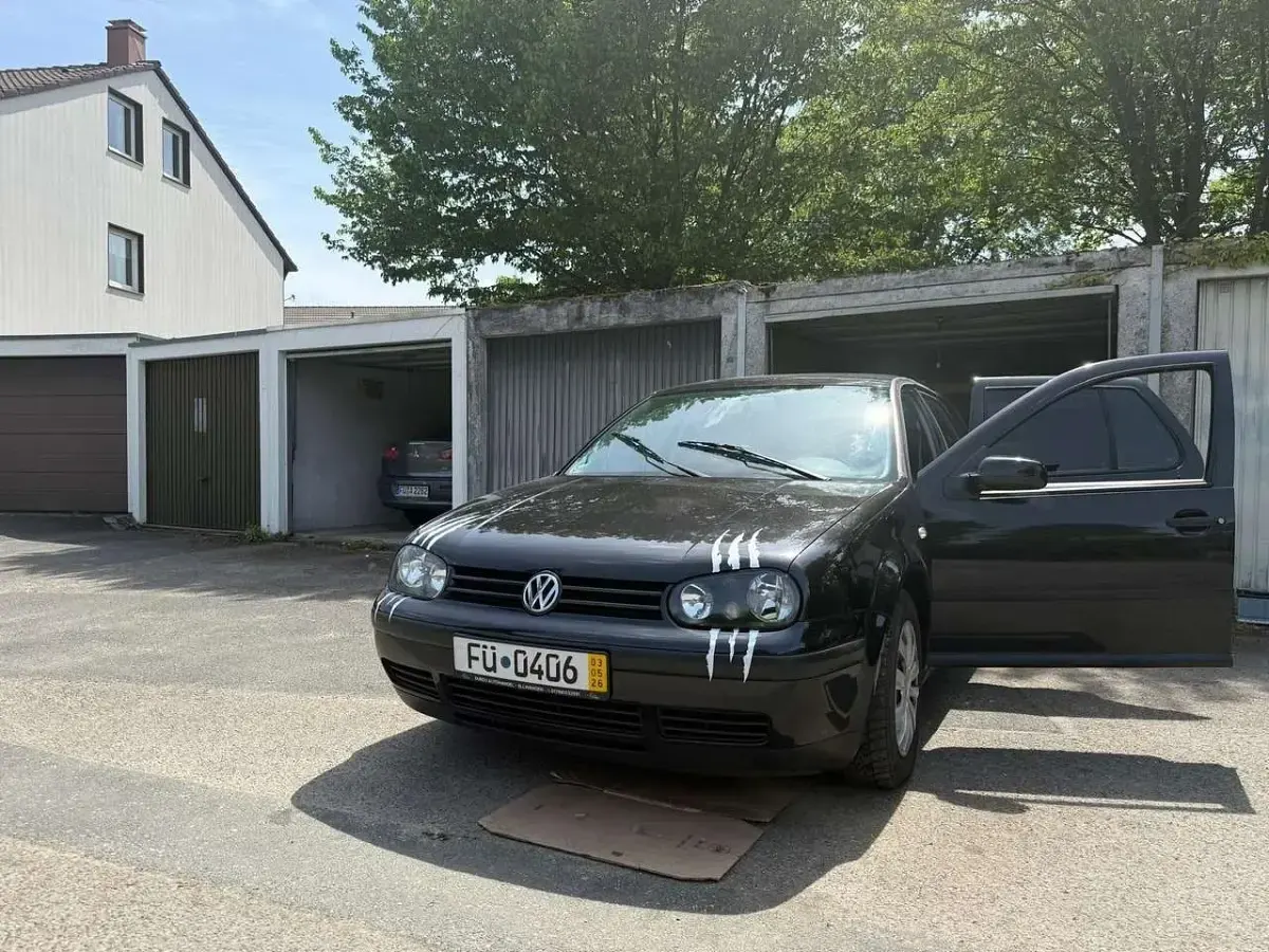 Gebraucht VW Golf IV 105 PS (77 kW) 2001 Limousine