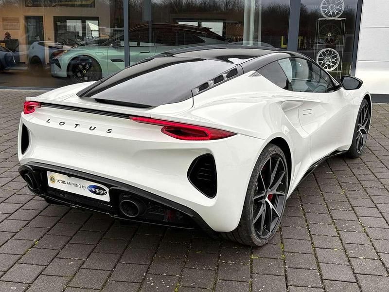 Neu Lotus Emira 407 PS (299 kW) 2025 Mist white Coupé