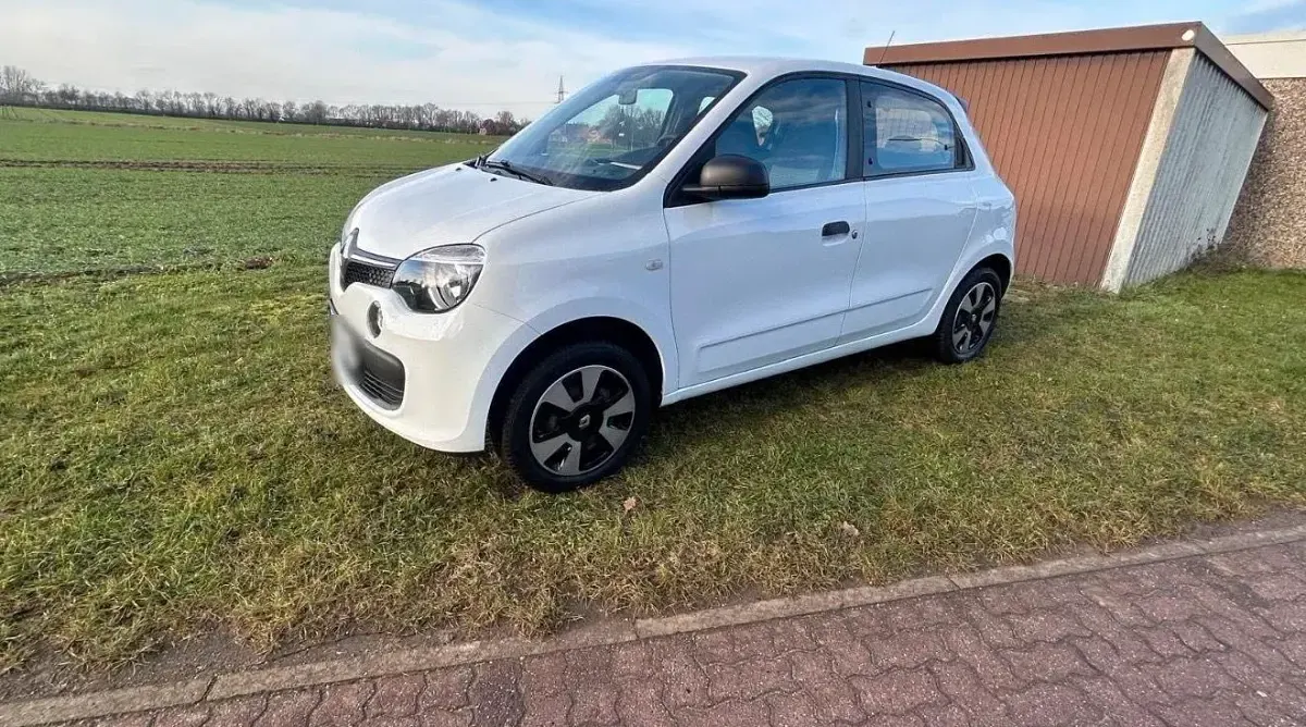 Gebraucht Renault Twingo 70 PS (51 kW) 2019 Weiß Kleinwagen