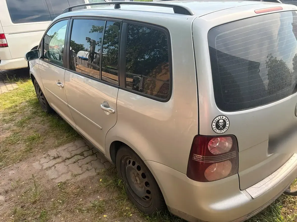 Gebraucht VW Touran 102 PS (75 kW) 2007 Grau Van / Kleinbus