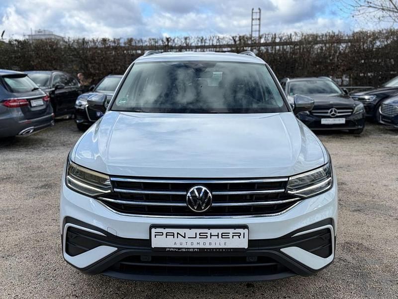 Gebraucht VW Tiguan Allspace Life 150 PS (110 kW) 2022 Pure white SUV