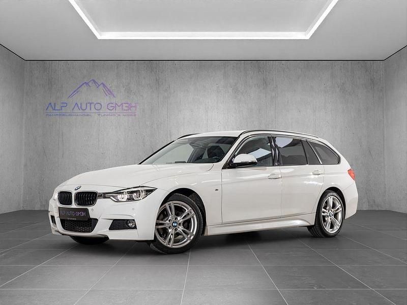 Weiß Gebraucht 2017 BMW 320 M Sport Kombi | 22.688 € (Etwas zu teuer) - Bild 1/4