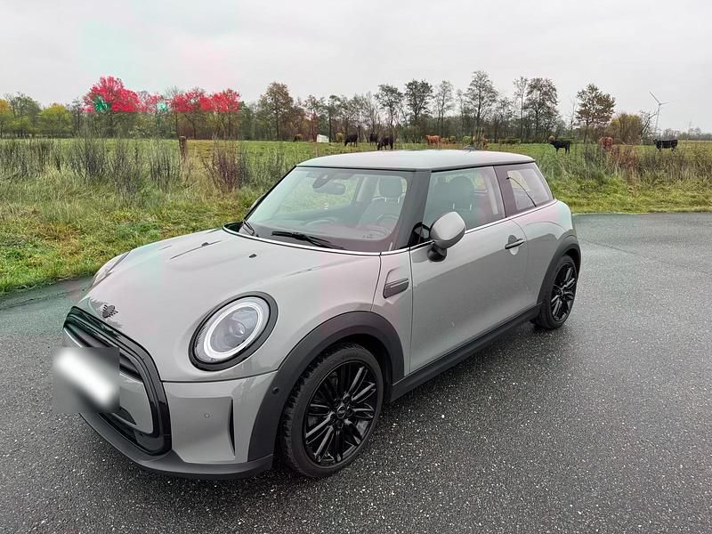 Gebraucht Mini Cooper Hatch 136 PS (100 kW) 2021 Grau Kleinwagen