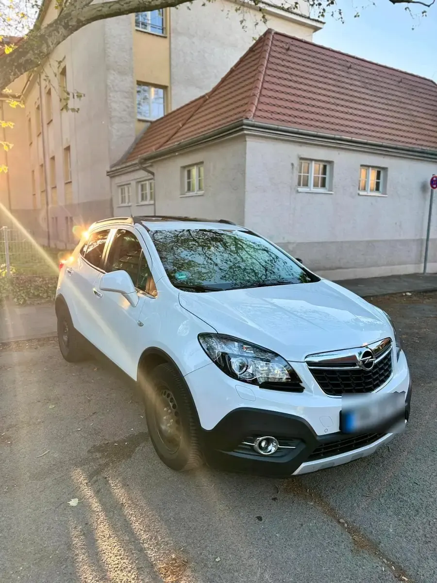 Gebraucht Opel Mokka 131 PS (96 kW) 2013 Weiß SUV