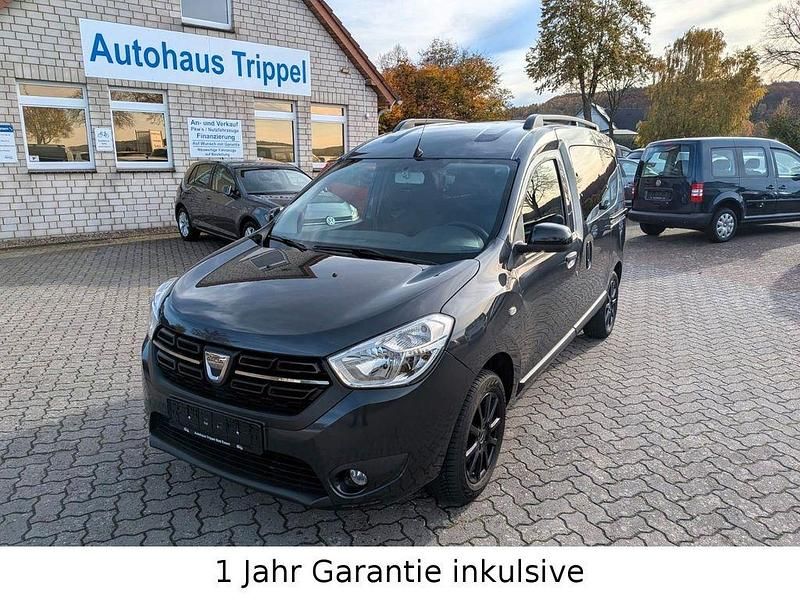 Grau Gebraucht 2020 Dacia Dokker Van / Kleinbus | 13.990 € (Guter Preis) - Bild 1/4