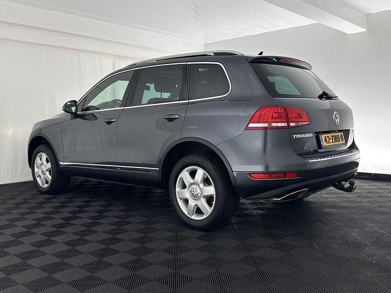 Gebraucht VW Touareg Highline 245 PS (180 kW) 2013 Grau SUV