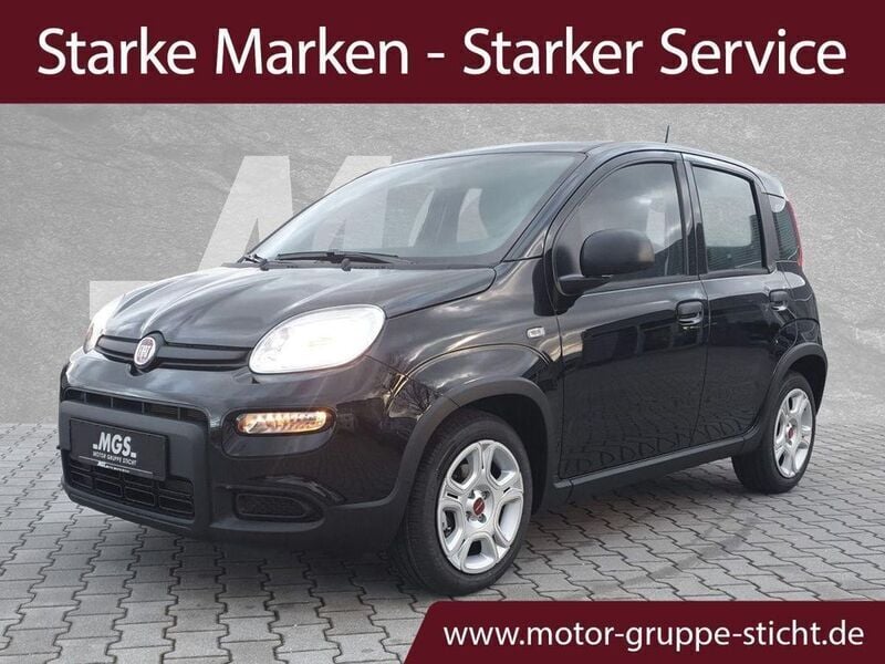 Cinema schwarz Gebraucht 2024 Fiat Panda S Kleinwagen | 15.580 € (Etwas zu teuer) - Bild 1/4