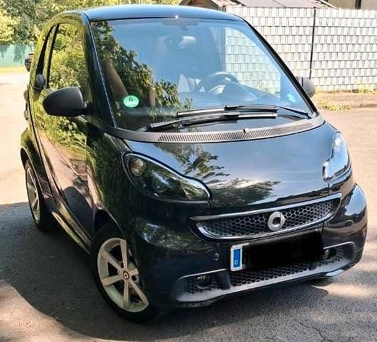 Gebraucht Smart ForTwo Coupé 98 PS (72 kW) 2012 Schwarz Coupé
