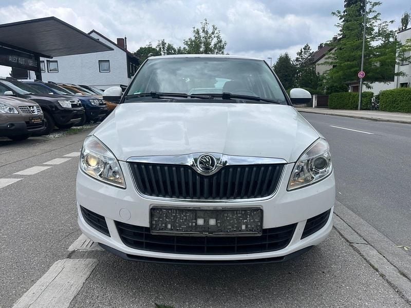 Gebraucht Skoda Fabia Style 86 PS (63 kW) 2010 Weiß Kleinwagen