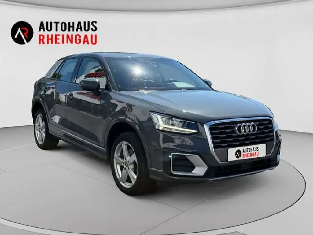 Gebraucht Audi Q2 Ambiente 150 PS (110 kW) 2019 Grau SUV