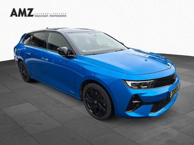 Gebraucht Opel Astra Ultimate 131 PS (96 kW) 2023 Blau/typ aussenverkleidung met Kombi