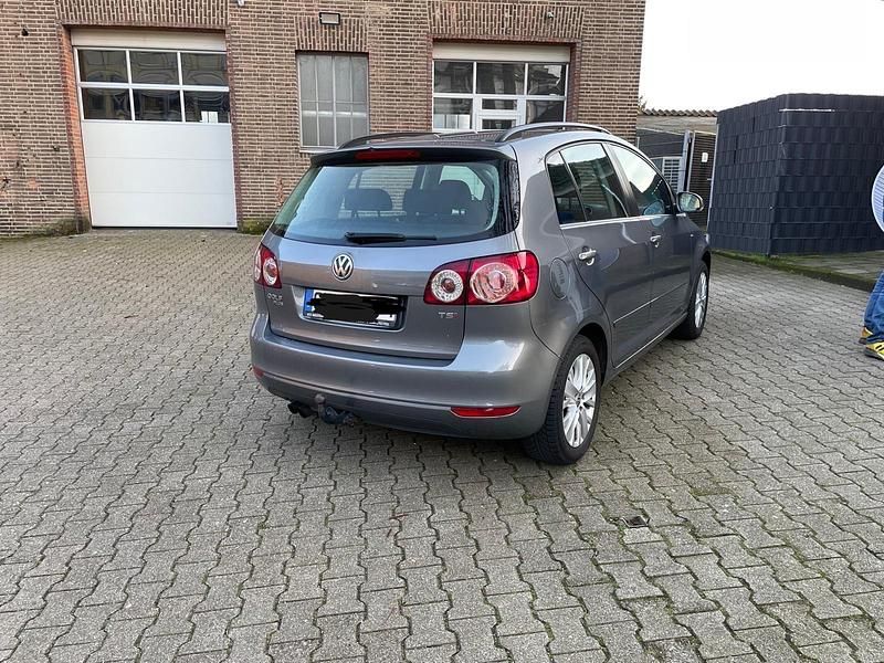 Gebraucht VW Golf VII 122 PS (89 kW) 2013 Grau Kleinwagen