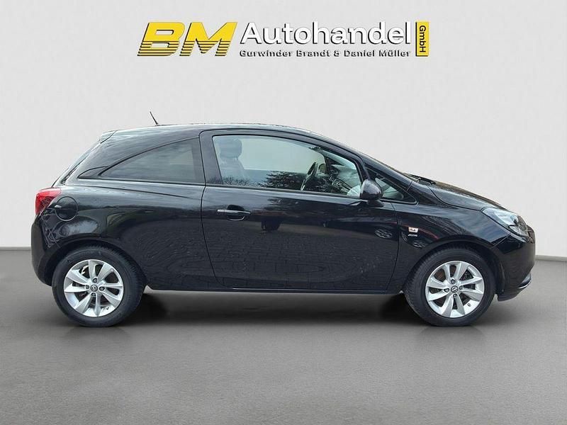 Gebraucht Opel Corsa 101 PS (74 kW) 2017 Schwarz Kleinwagen