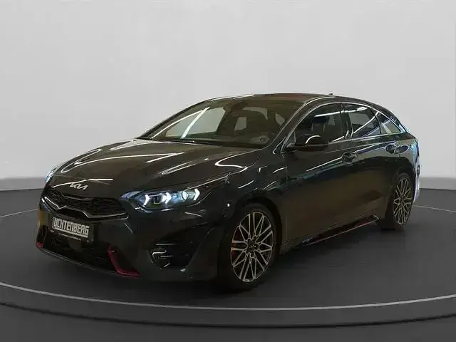 Gebraucht Kia ProCeed GT 204 PS (150 kW) 2024 Grau Kombi