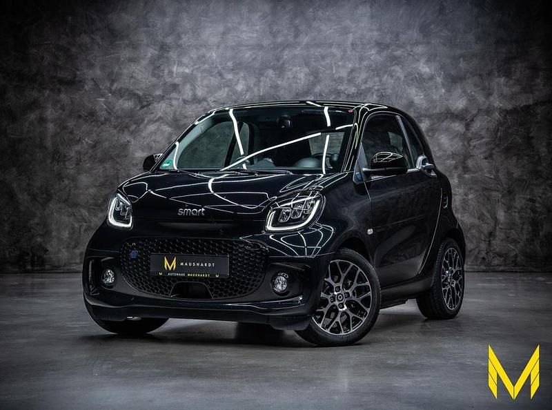 Schwarz Gebraucht 2024 Smart ForTwo Electric Drive Prime Exclusive | 18.222 € (Etwas zu teuer) - Bild 1/3