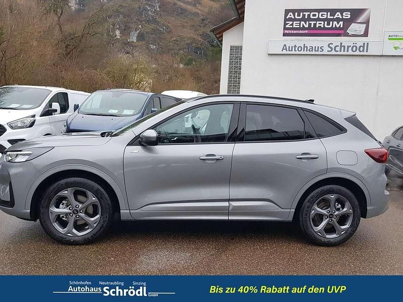 Neu Ford Kuga ST-Line 185 PS (136 kW) 2025 Solar silver metallic SUV